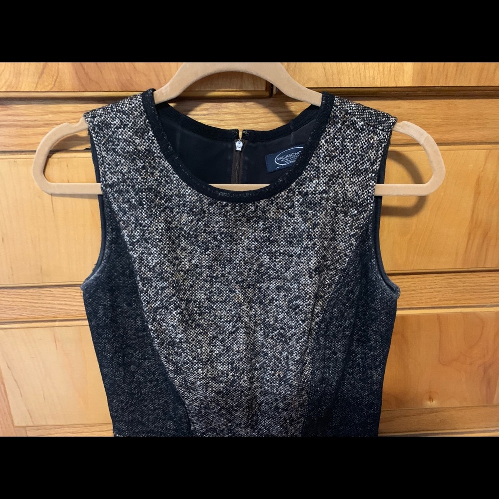 Sharp Magaschoni suit dress - Picture 2 of 4